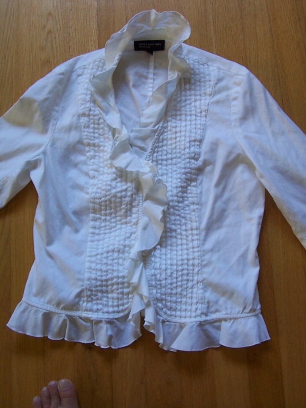 Jones New York Cotton Pin Tucked Blouse with Some Stretch SZ M